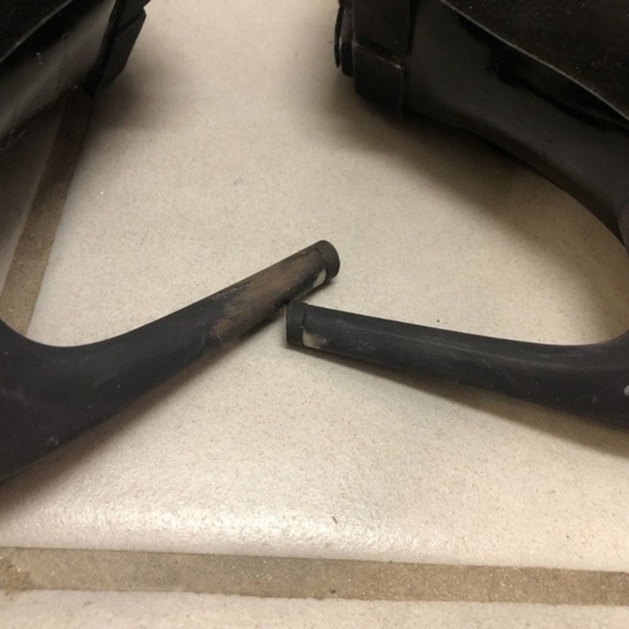 BALENCIAGA sz 37 BOW Black Suede BOOTIES HEELS - Picture 5 of 8